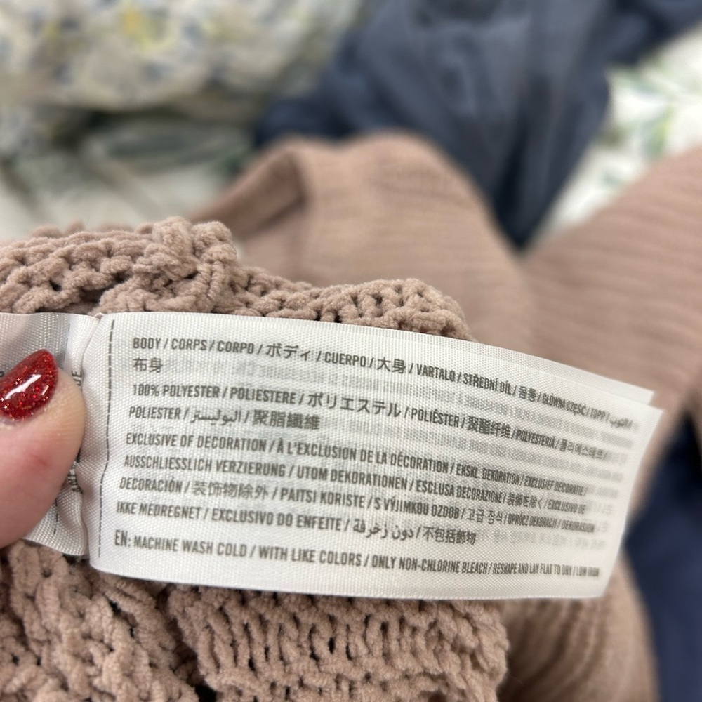 Abercrombie and fitch chenille sweater - Picture 4 of 4